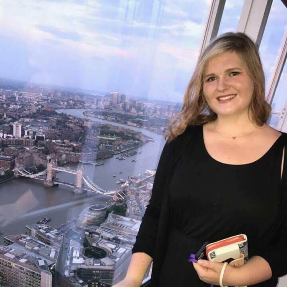 Meet your Posher, Madison